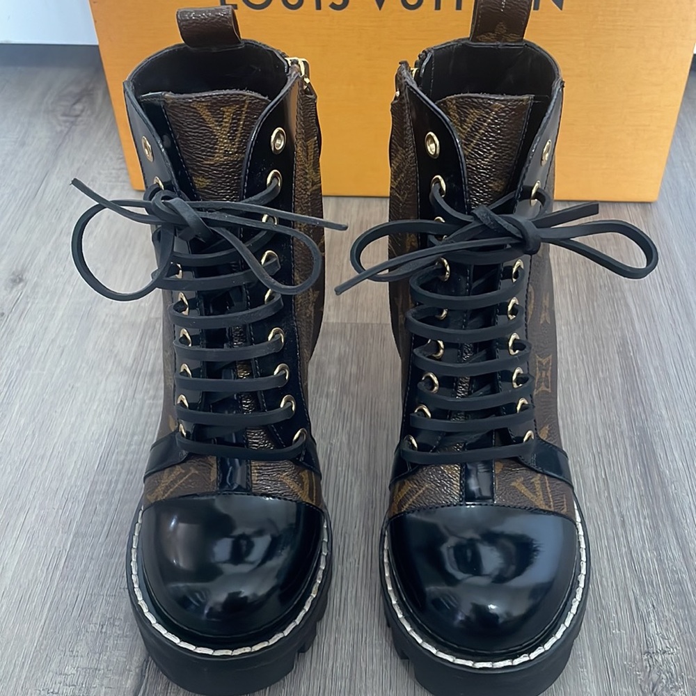 ✨authentic✨ Louis Vuitton Star Trail Ankle Boot - Picture 2 of 16